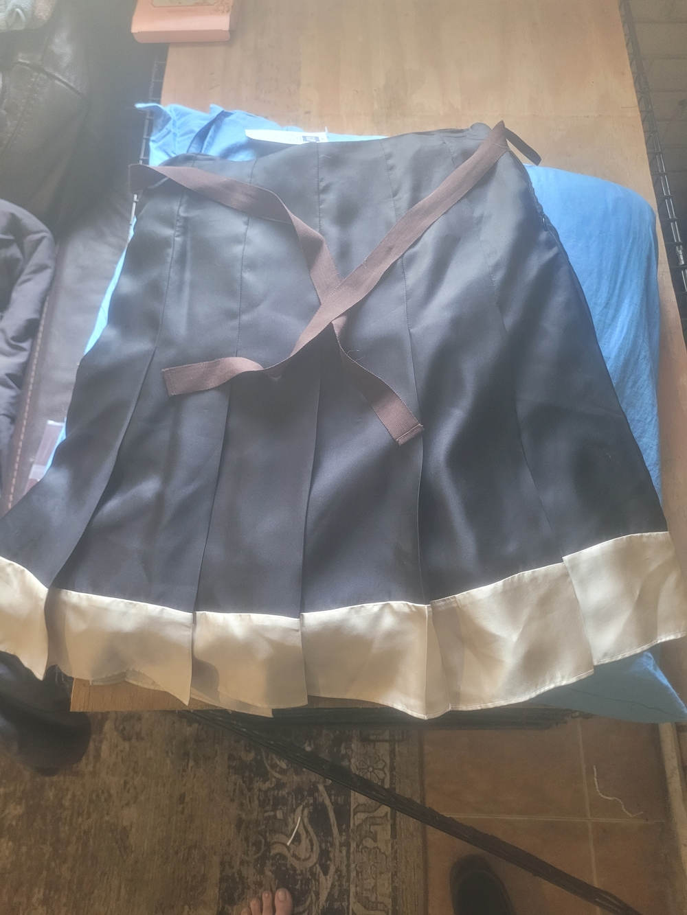 GAP Black A-Line Skirt with Cream Hem